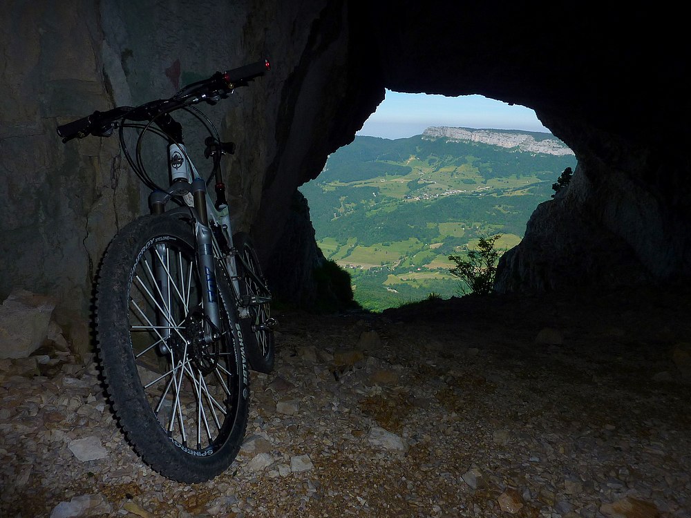 Granier : Grotte à Colon