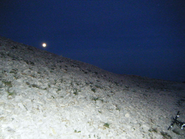 lunaire? : lunaire, le sommet du ventoux?