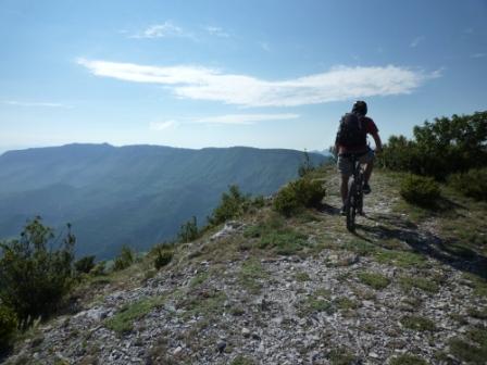 #3 Rocher de St-Michel, pluc : Le sommet Rocher de St-Michel, pluc : Le sommet