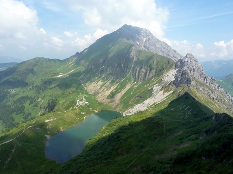 #3 Lac de Lessy : Lac de Lessy depuis l Lac de Lessy : Lac de Lessy depuis l'Aig. Verte