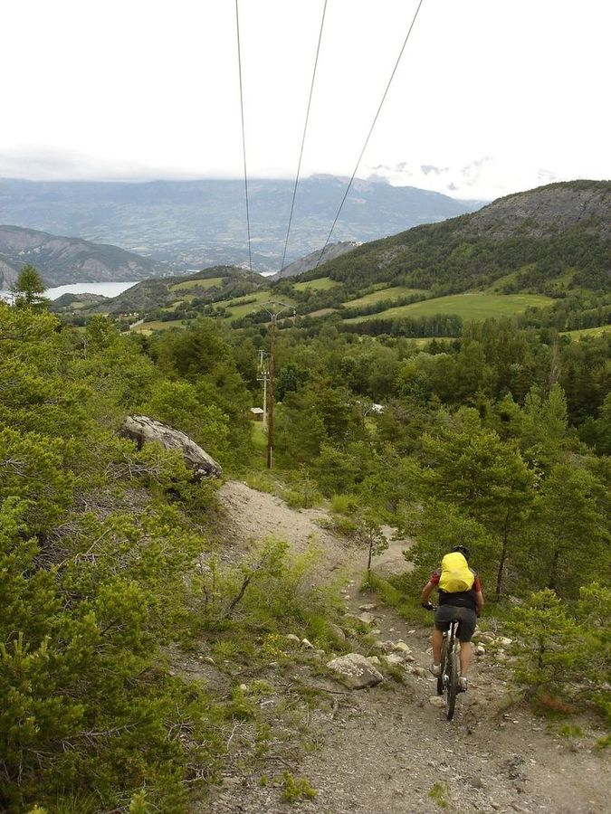 #85 Jour 4: Tyrolienne : Sous la Rouvière, sentier bien sympa Jour 4: Tyrolienne : Sous la Rouvière, sentier bien sympa
