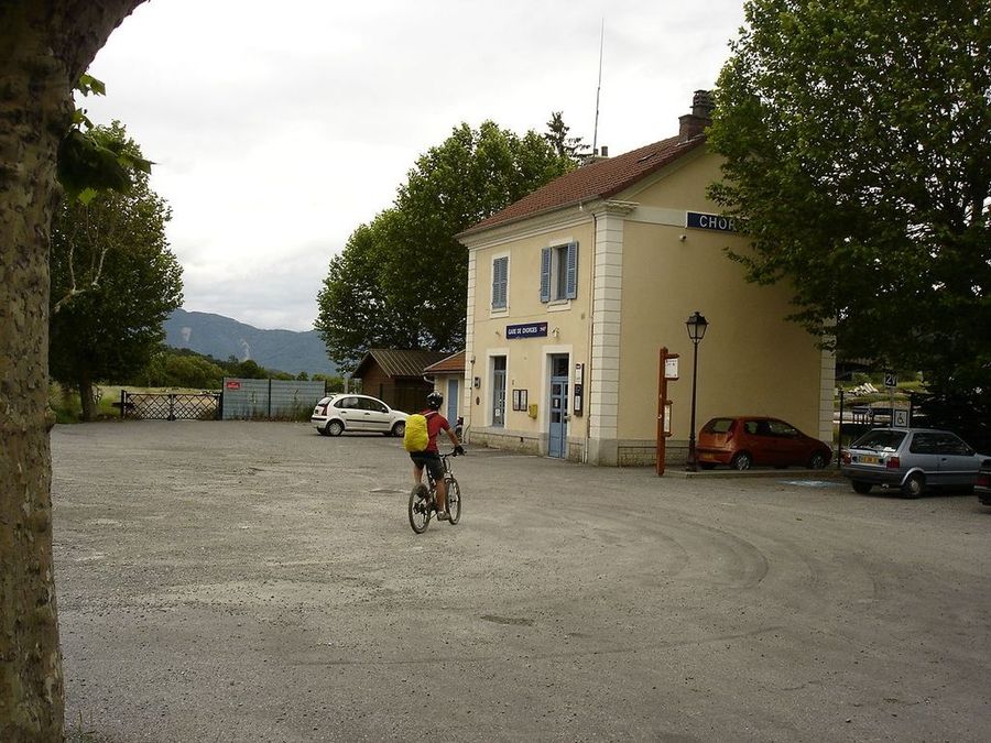 Jour 4: Gare de Chorges : Tour bouclé 5 minutes avant l'arrivée du train!