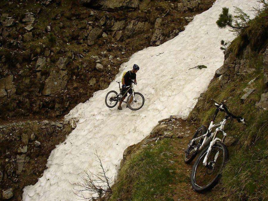 Jour 3: Alpinisme : On aurait peut-être dû prendre les piolets, non? :-D