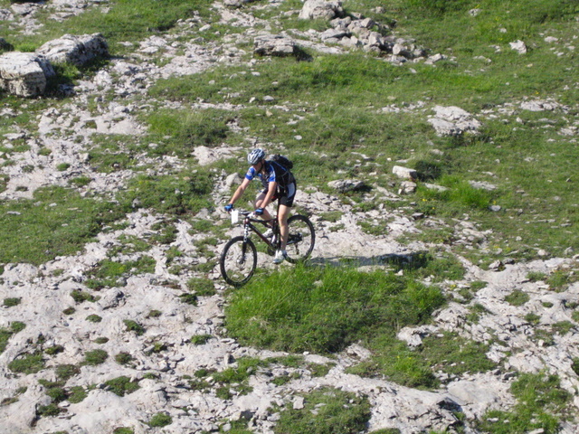 Pra Loubière : La descente vers la Souloise