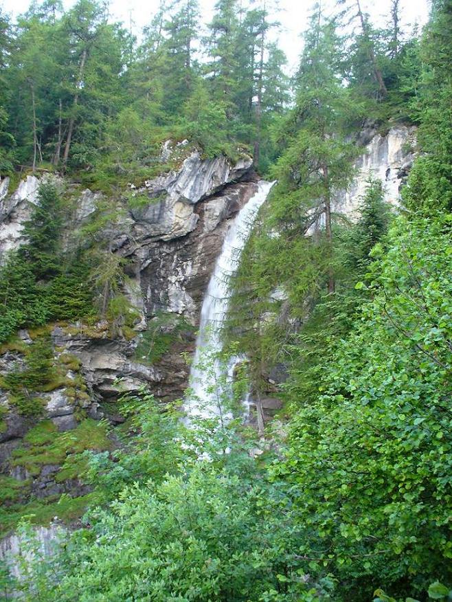 #22 Cascade : Cascade sous Albannette Cascade : Cascade sous Albannette
