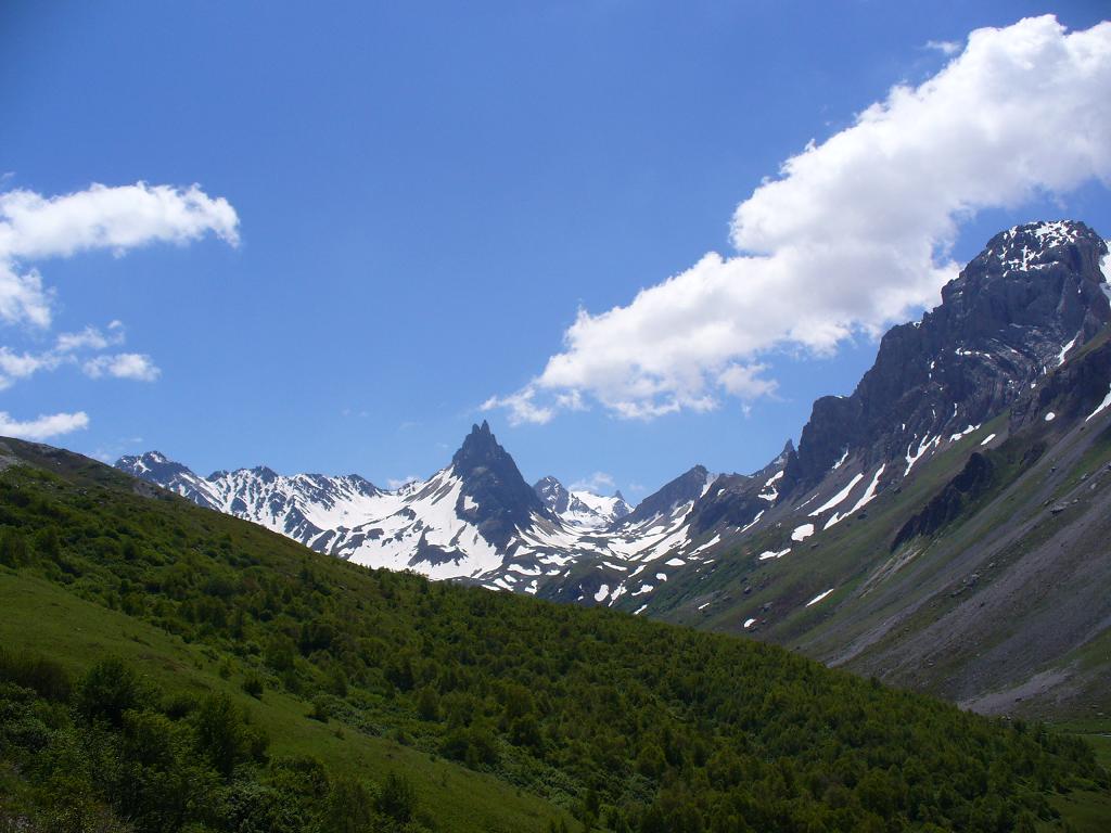 Aiguille Noire : Visible depuis la piste de montée au Crey