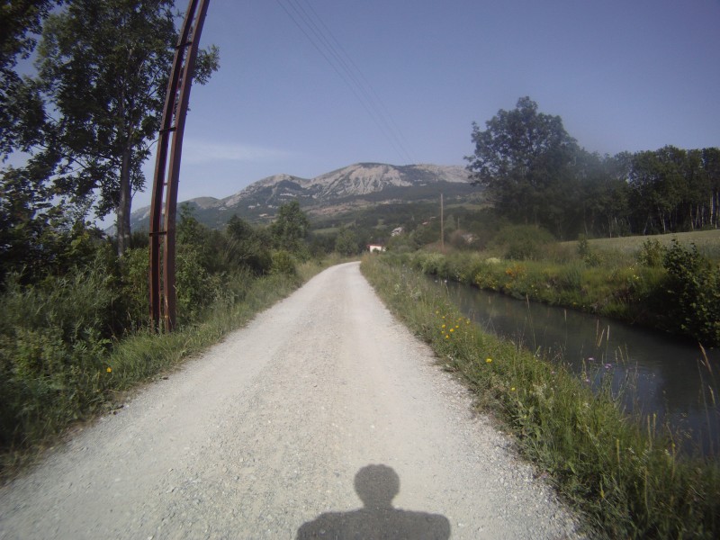 #2 Canal de Gap : Départ du canal de Gap juste après la RN du col Bayard Canal de Gap : Départ du canal de Gap juste après la RN du col Bayard