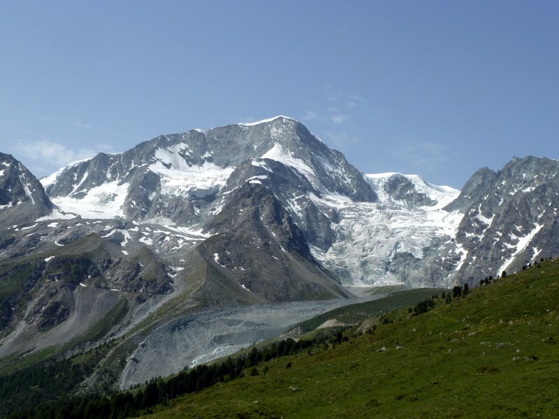 Pigne d'Arolla : Le Pigne et sa face N encore complètement glaciaire il y a 20 ans