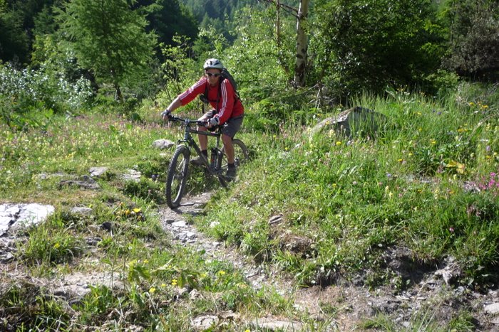 #7 Descente vers Entraigue : Sentier entretenu nickel et c Descente vers Entraigue : Sentier entretenu nickel et c'est bon
