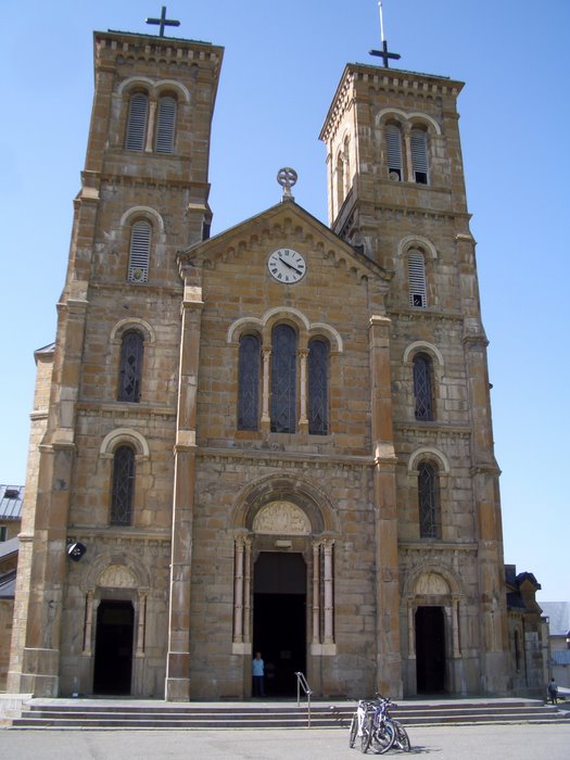 La messe : Le départ de la messe sonne et les vélos sont très motivés.