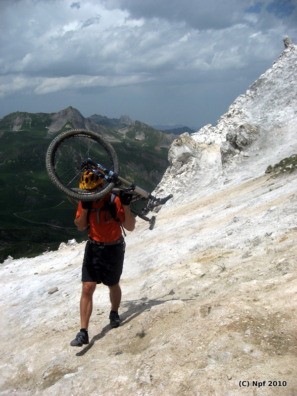 #8 Petit Mont Blanc : Portage Petit Mont Blanc : Portage
