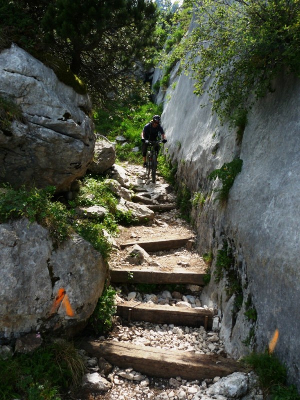 #9 à l à l'attaque d'un beau passage.
