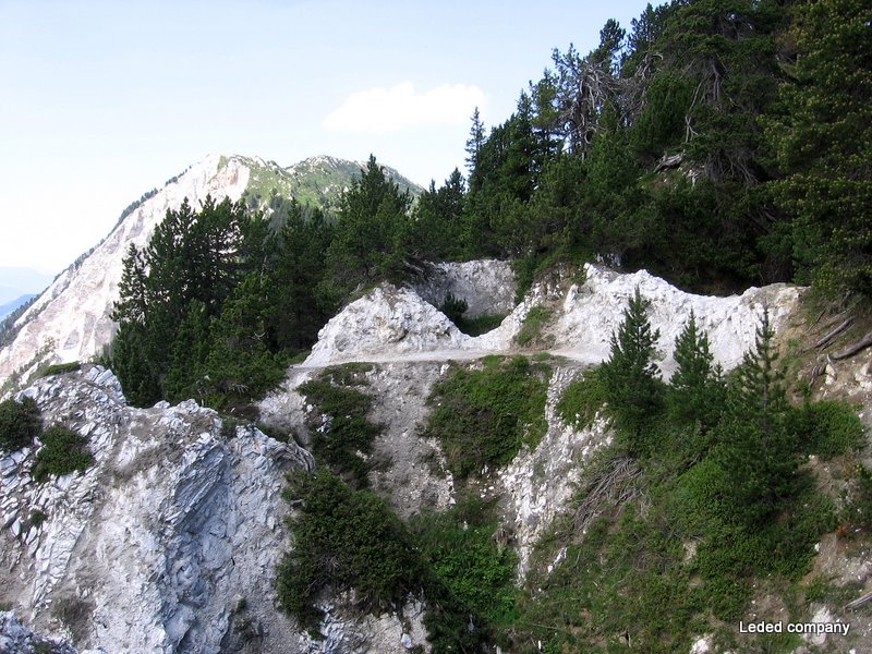 #16 Crête du Mont Charvet : Le final Crête du Mont Charvet : Le final 'joueur' entre le col de la Dent et le col de la Chal.