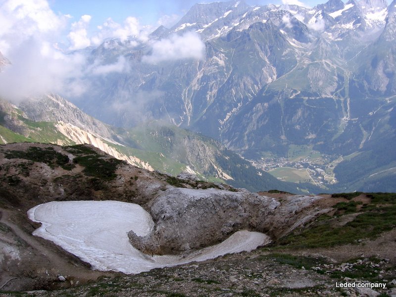 #7 Doline du PMB gavé névé Doline du PMB gavé névé