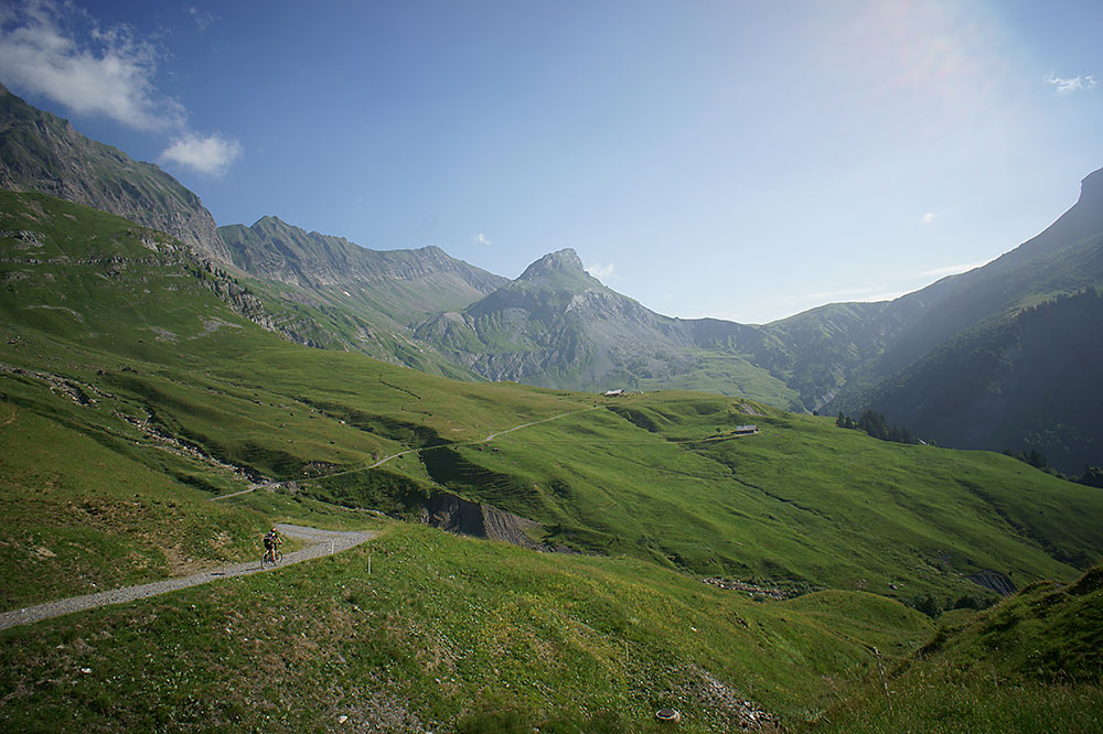 #1 La piste des Stalés : Et le Col du Niard La piste des Stalés : Et le Col du Niard