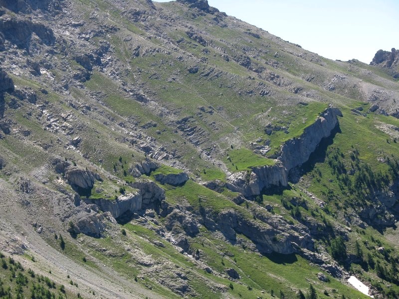 #5 En direction de Balme Rousse : portage en vue En direction de Balme Rousse : portage en vue