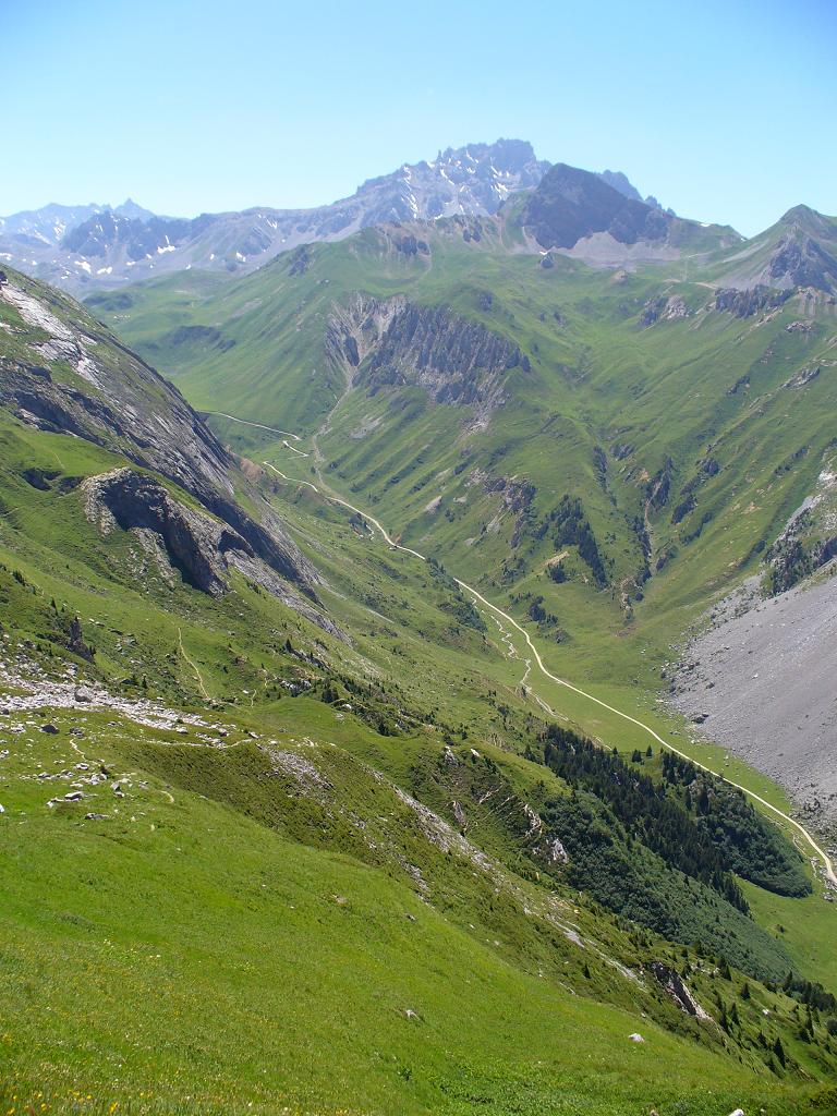 #15 Col de la Grande Pierre : Vallée des Avals Col de la Grande Pierre : Vallée des Avals