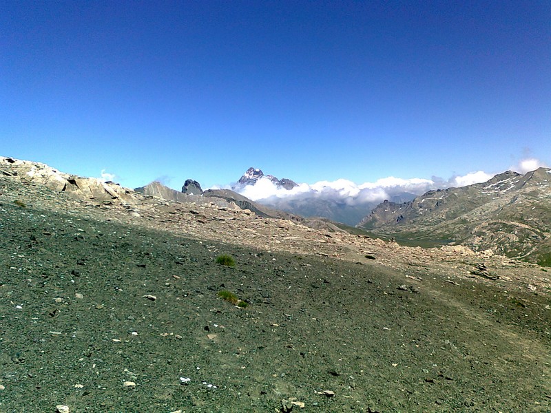 #2 Col du Cristillan Nord : Vu sur le Viso prit dans la Nebbia ! Col du Cristillan Nord : Vu sur le Viso prit dans la Nebbia !