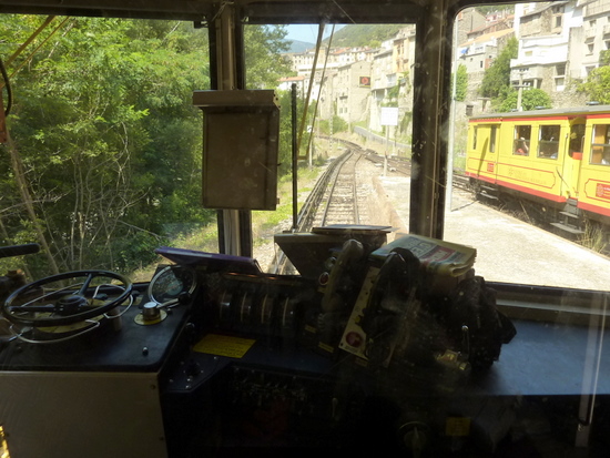 #11 Poste de pilotage : j Poste de pilotage : j'aimerai bien conduire le Train Jaune !!!
