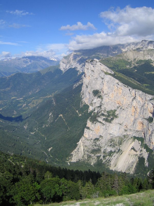 Col de L'Aup : Fin de la descente du Col de L'Aup vue d'en face