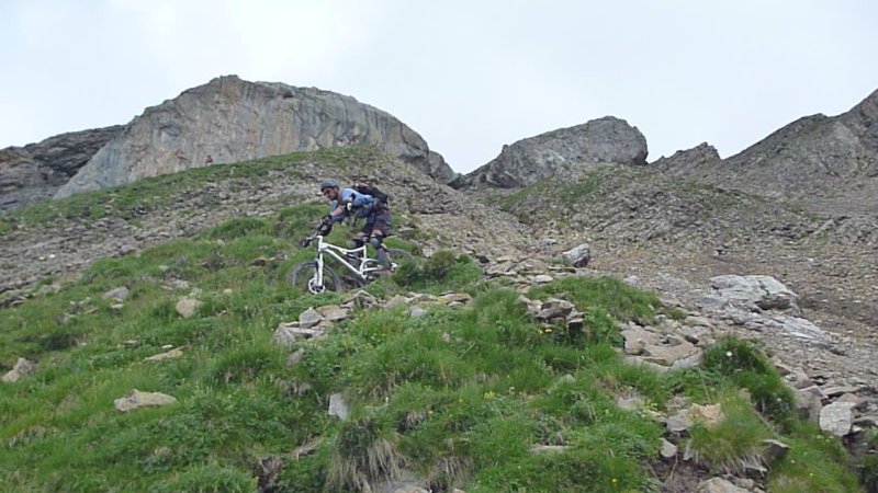 Descente.... : on pourra pas vraiment dire qu'on a été propre aujourd'hui... Et pourtant il n'y avait pas de volonté affiché de faire les sales.