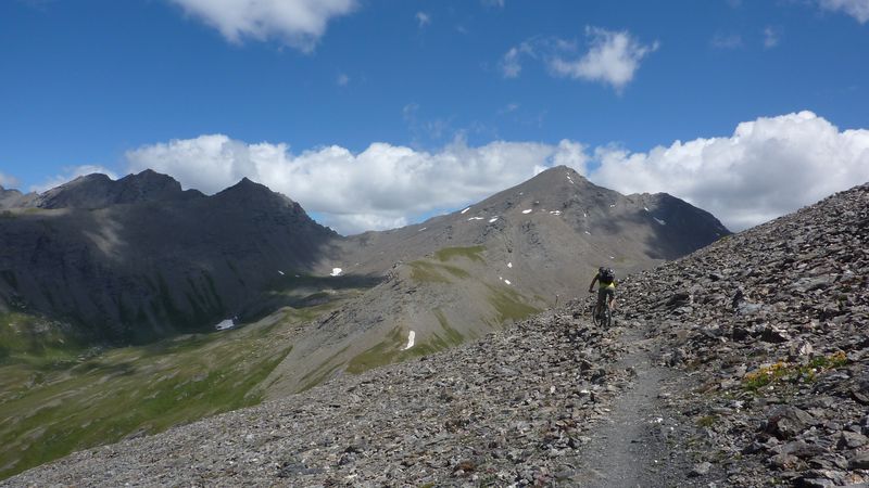 #7 Vers le col des Thures : Et le sommet du jour derrière. Vers le col des Thures : Et le sommet du jour derrière.
