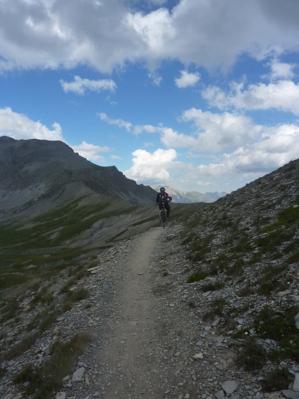 Geux : Il me rejoint et on va attaquer la descente à mach 12