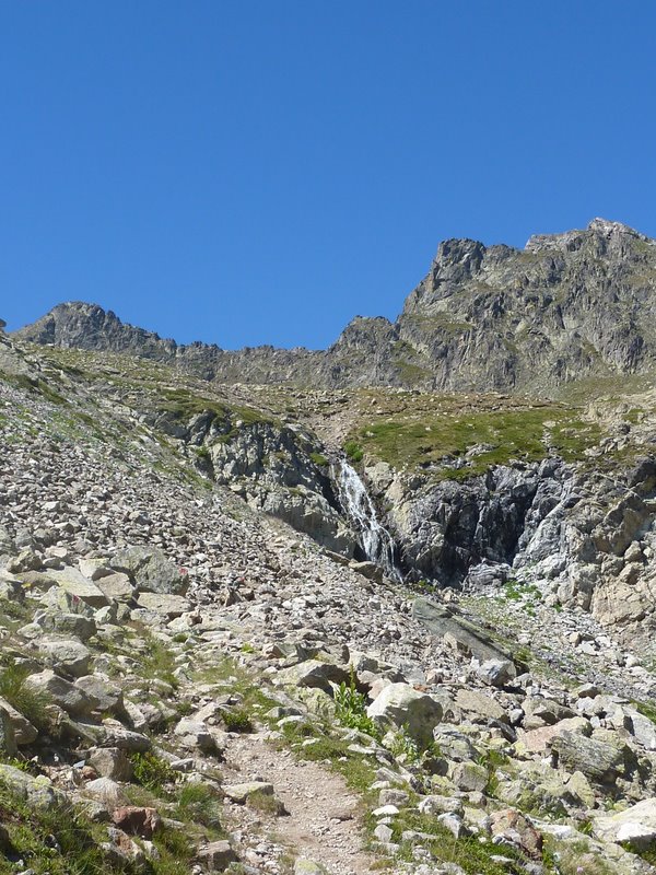 Cascade : Au dessus de laquelle on attendra Raph un moment