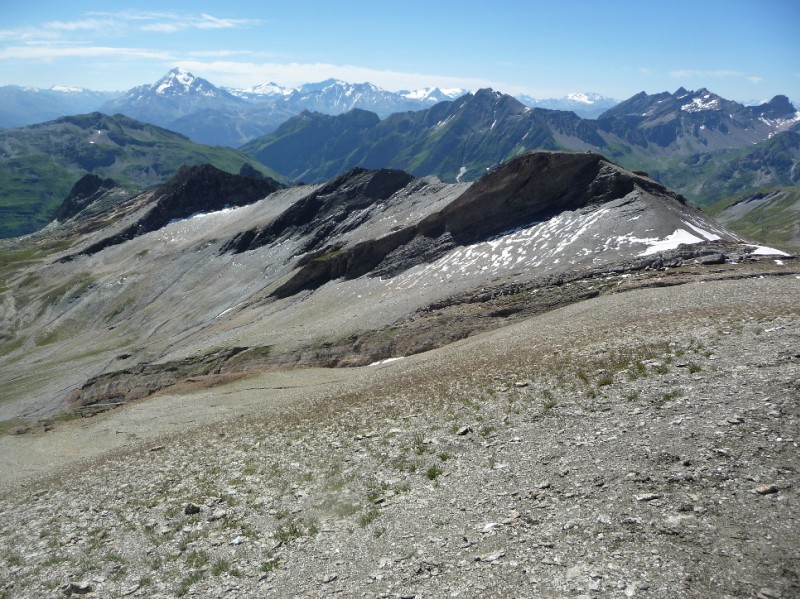 #8 Tête N des Fours : La partie haute du versant Est du col des Fours. Tête N des Fours : La partie haute du versant Est du col des Fours.