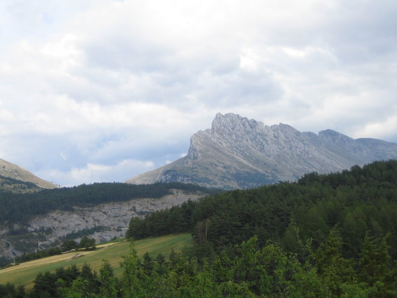 #4 Pic Ponsin : a droite du Col du Noyer Pic Ponsin : a droite du Col du Noyer