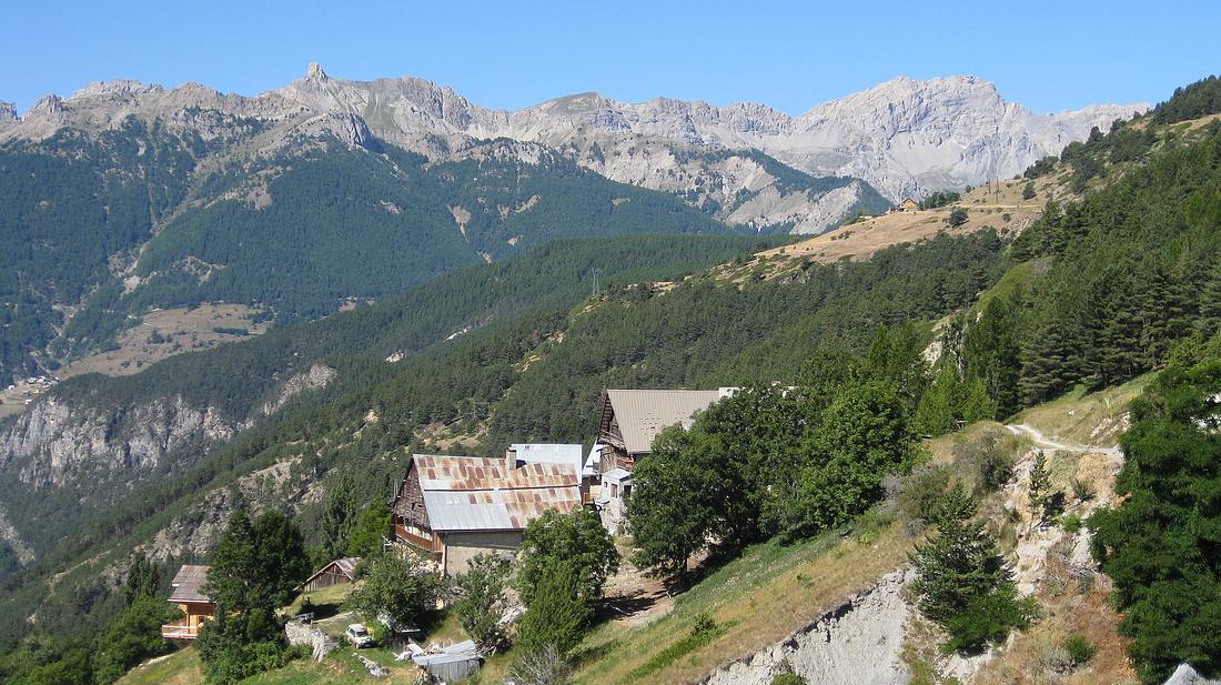 #3 Les Meyriès : Dent de Rattier toujours présente Les Meyriès : Dent de Rattier toujours présente