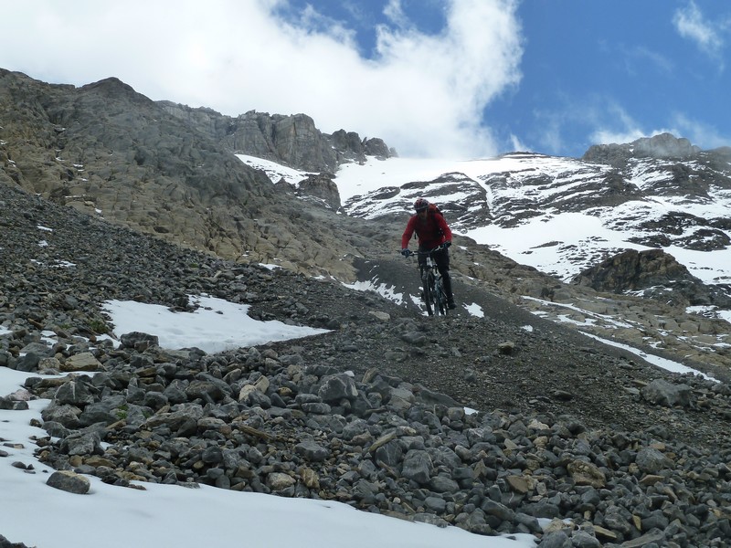 #16 sous la hutte : enfin ça roule sous la hutte : enfin ça roule