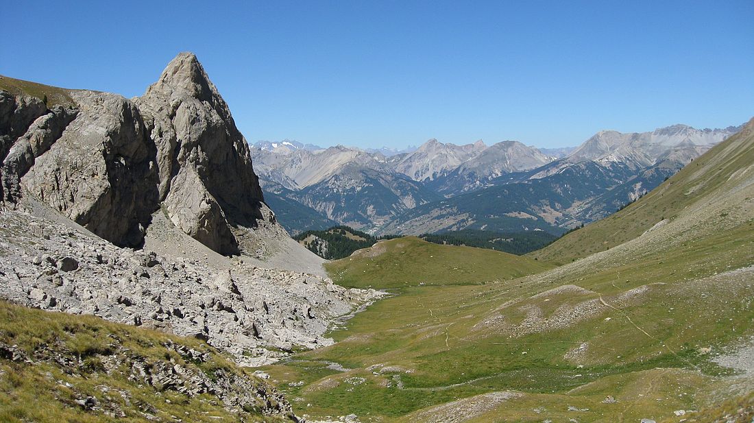 "Le Vallon" : dominé par la pointe de la Selle (ou les 2 mamelles)