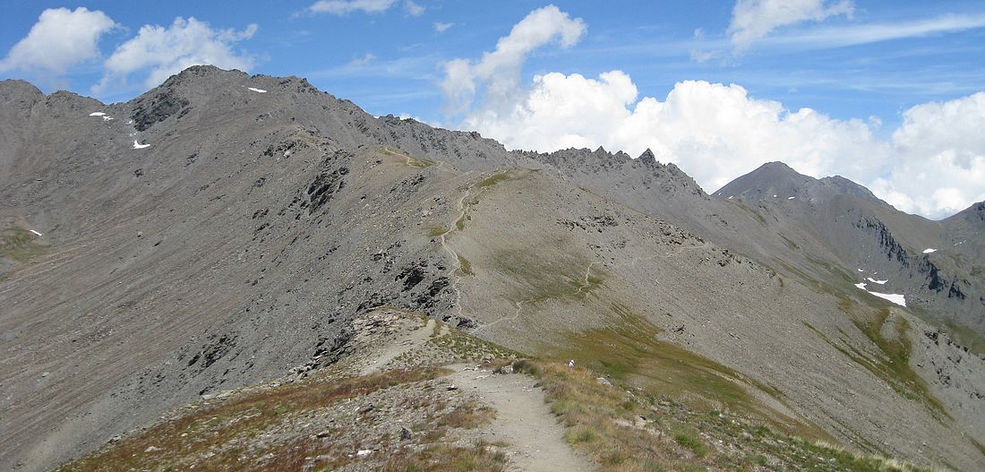 #8 Crête des Eaux Pendantes : Itinéraire depuis le Pic de Malrif Crête des Eaux Pendantes : Itinéraire depuis le Pic de Malrif