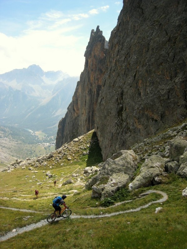 #46 Colle Greguri : déjà vue cette photo ! Fin de J2 à Campo Base, là où Jeroen a cherché désespérément des plaquettes de rechange (scoop !) Colle Greguri : déjà vue cette photo ! Fin de J2 à Campo Base, là où Jeroen a cherché désespérément des plaquettes de rechange (scoop !)