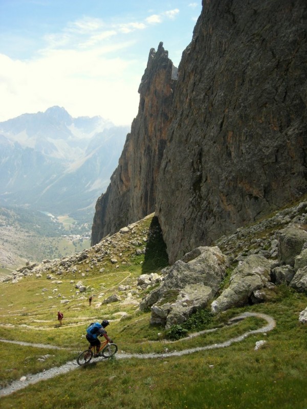 Colle Greguri : déjà vue cette photo ! Fin de J2 à Campo Base, là où Jeroen a cherché désespérément des plaquettes de rechange (scoop !)