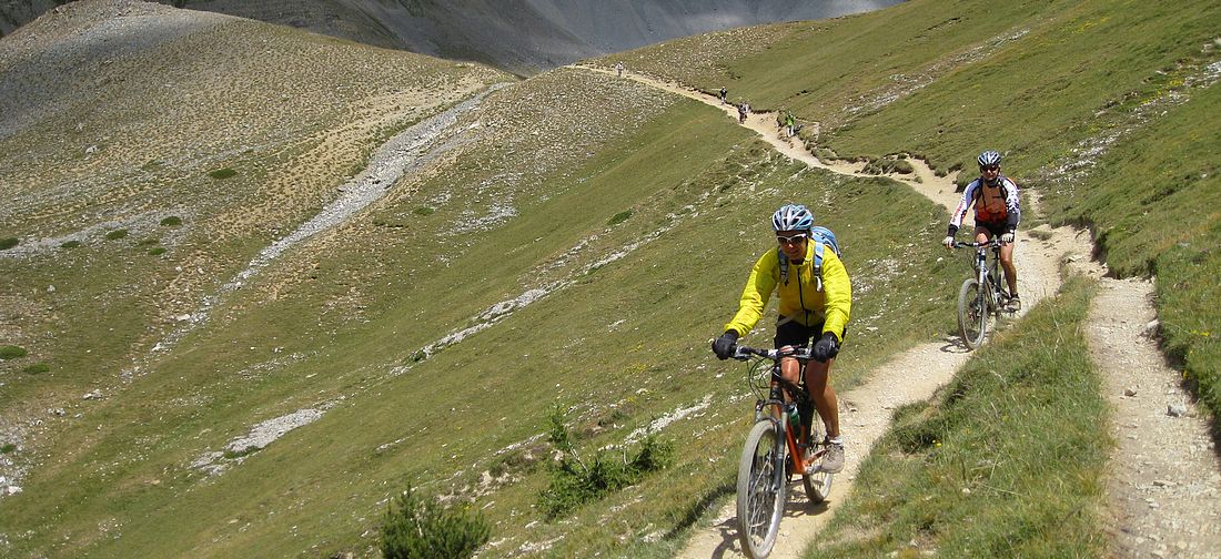 #10 Descente sous le lac : de Souliers Descente sous le lac : de Souliers