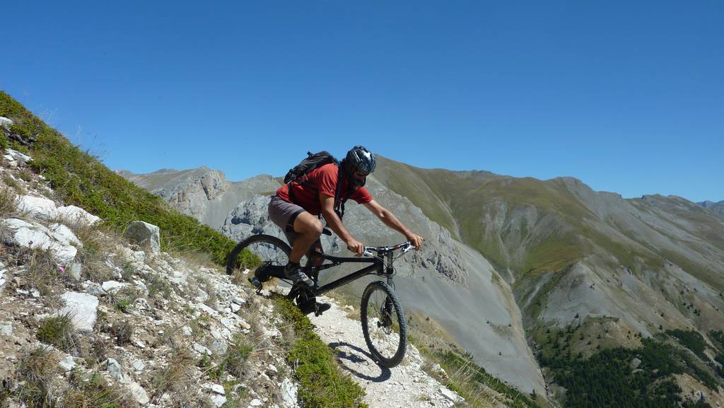 Cretes de Chambrettes : encore une photo qui va finir sur un maillot VTTOUR !!!