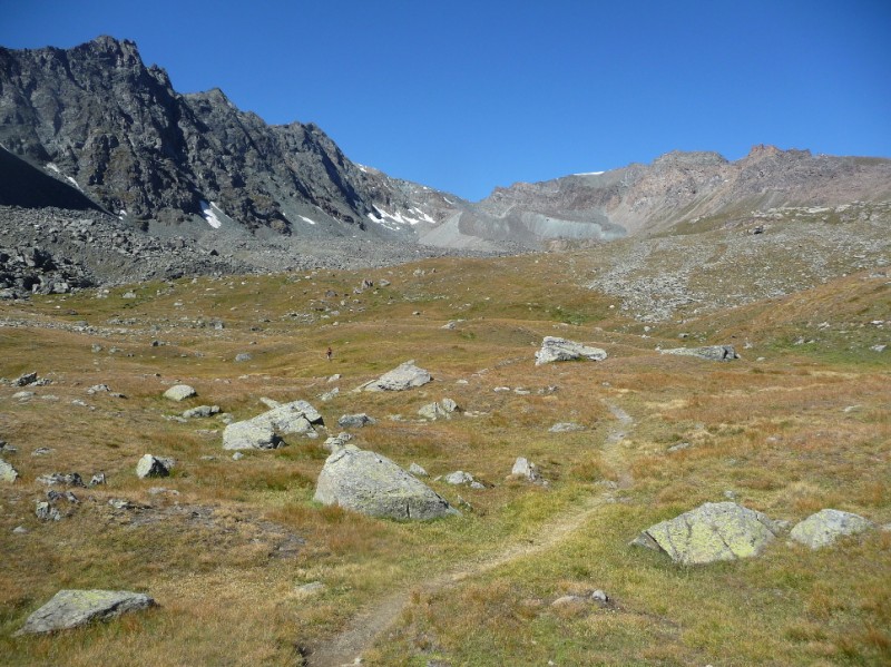 Mont Taou Blanc : Dans le vallon de Meyes.