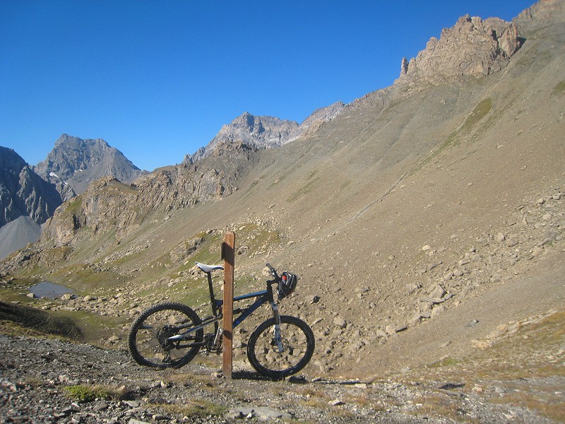 #13 colle del infernetto : et sentier peu commode qui monte au col d colle del infernetto : et sentier peu commode qui monte au col d'après
