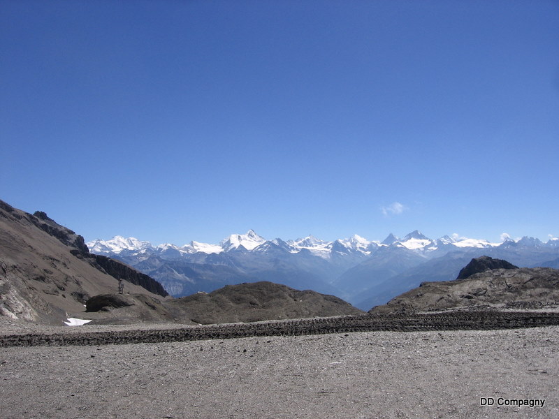 #4 Chaîne Italo-Suisse : En cherchant bien, on devrait trouver le Cervin. Chaîne Italo-Suisse : En cherchant bien, on devrait trouver le Cervin.