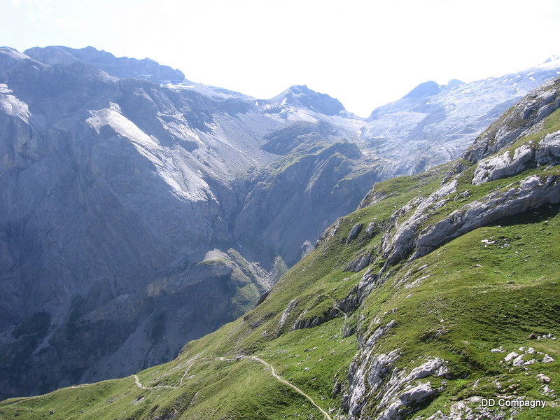 #11 Sentier : Belle section technique sur Armeillon (2130m) Sentier : Belle section technique sur Armeillon (2130m)