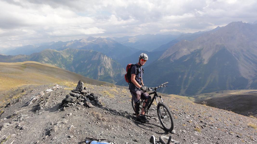 Tête de Paneyron : Alors Raph, prêt pour une descente de Folie !!!!