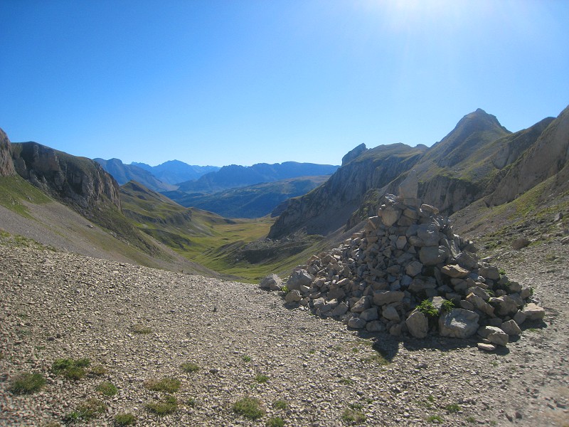 #2 Vallon des Aiguilles : Depuis le col des Aiguilles Vallon des Aiguilles : Depuis le col des Aiguilles