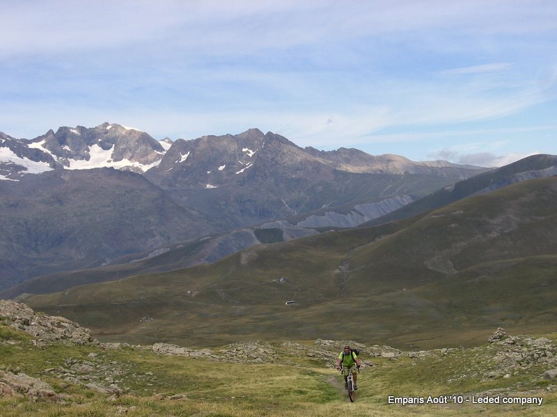 #4 Lac Cristallin : Moment de répit et de roulage avant le petit portage suivant Lac Cristallin : Moment de répit et de roulage avant le petit portage suivant