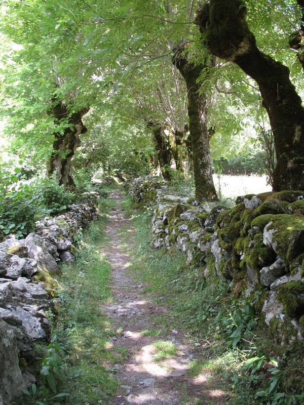 chemin : La Rochette, ... je crois !