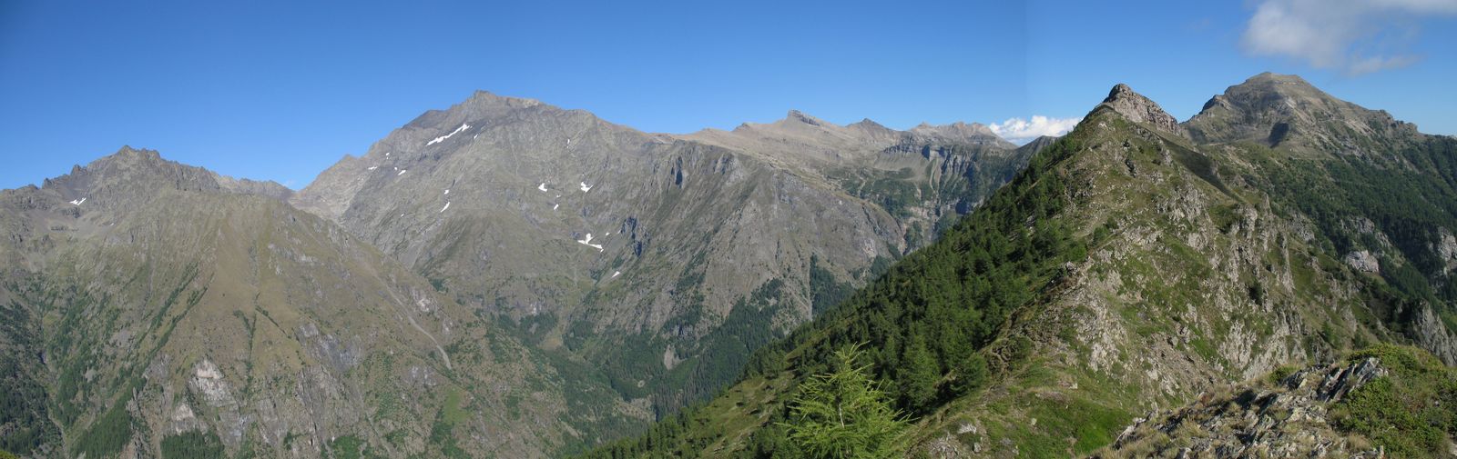 #3 du Col du Cendrié : Vieux Chaillol, Pic du Tourond, Le BARRY (au plus près) et Queyron du Col du Cendrié : Vieux Chaillol, Pic du Tourond, Le BARRY (au plus près) et Queyron