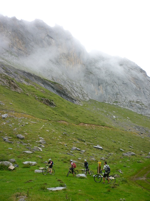 #1 Pène Sarrière : Pour l Pène Sarrière : Pour l'escalade on reviendra...