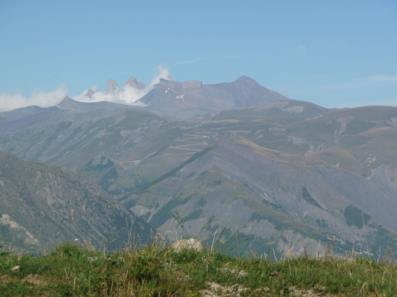 #1 Gd Renaud : Les aiguilles d Gd Renaud : Les aiguilles d'Arves se dévoilent.