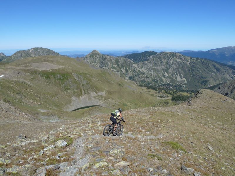 #9 Pic de Mortiers : A l Pic de Mortiers : A l'attaque de la descente sur le lac du Diable